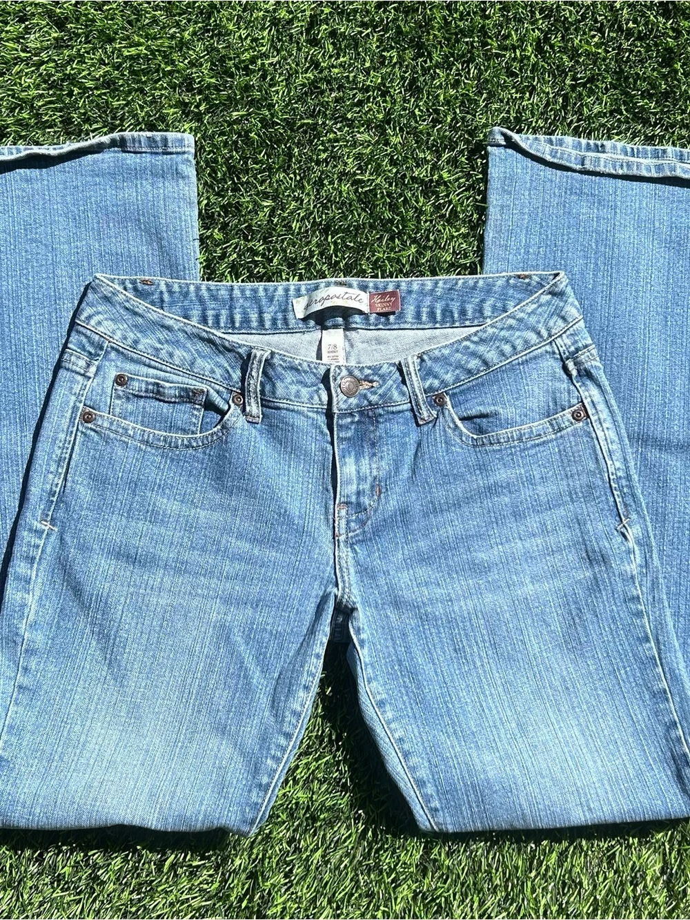Aeropostale Light Blue Boot Cut Women’s Jeans